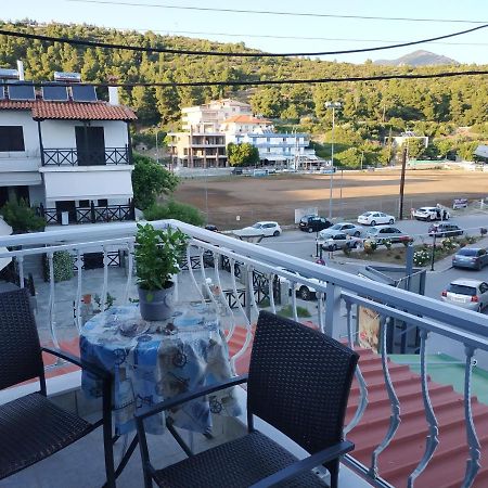 Mpouketo Apartments Neos Marmaras Exterior photo